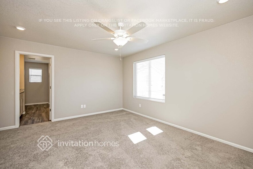 Building Photo - 5635 Bowerman Ln