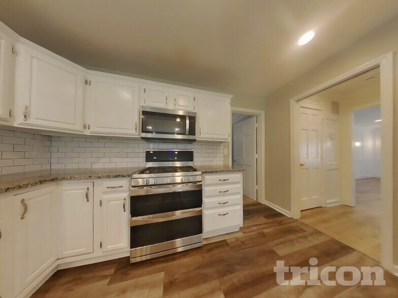 Building Photo - 5483 Brookstone Dr NW