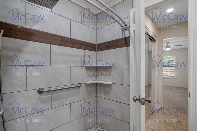 Building Photo - 2813 Newkirk Ct