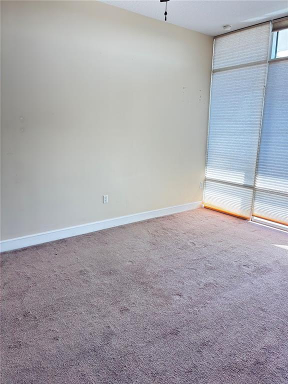 Building Photo - 101 S Eola Dr