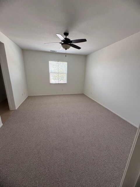 Building Photo - 961 Sweetbriar Ln