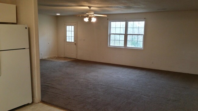 Building Photo - 1673 Smyrna Church Rd