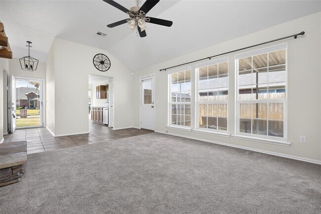 Building Photo - 337 W Chantilly Way