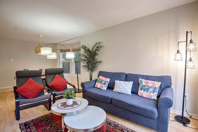 Building Photo - 18806 Harmony Woods Ln