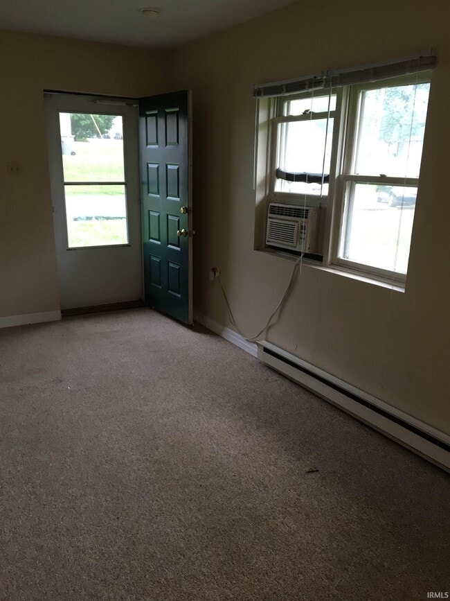 Building Photo - 501-C E Cottage Grove Ave