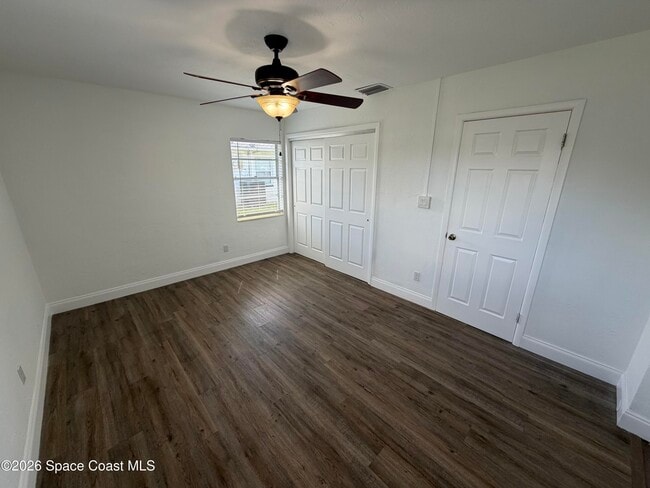 Building Photo - 510 Orange Ave