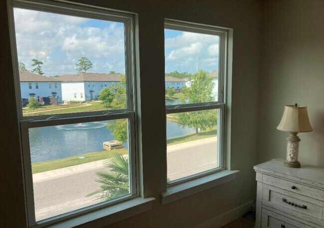 Building Photo - 26918 Spyglass Dr