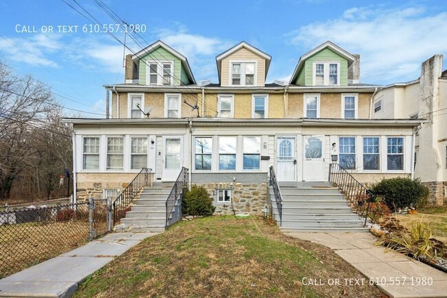 Primary Photo - Spacious & Updated 3 Bedroom Home in Darby...