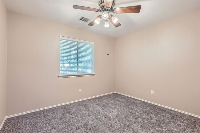 Building Photo - 10517 S Canoa Hills Trail