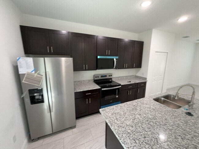 Building Photo - 298 W Bolero Pl