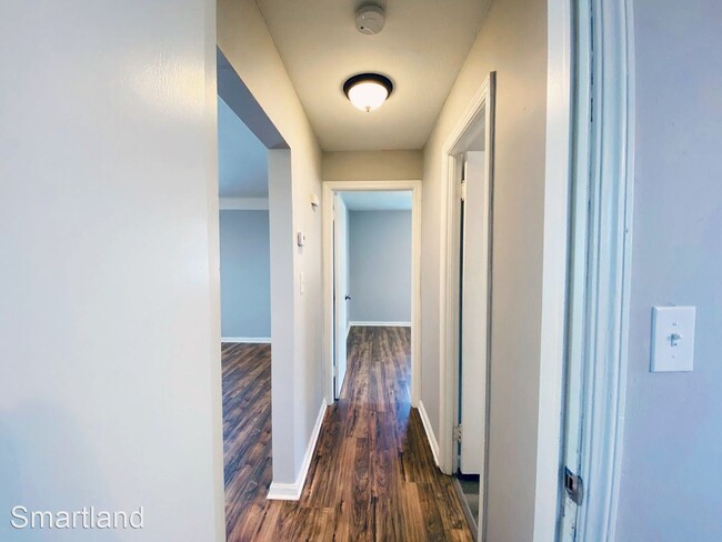 Building Photo - 3 br, 1 bath House - 20001 Grand Boulevard