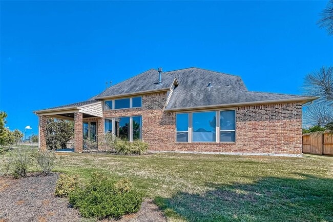 Building Photo - 28214 Evergreen Cove Ln