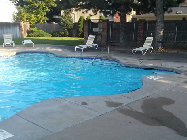 Building Photo - 6495 Happy Canyon Rd