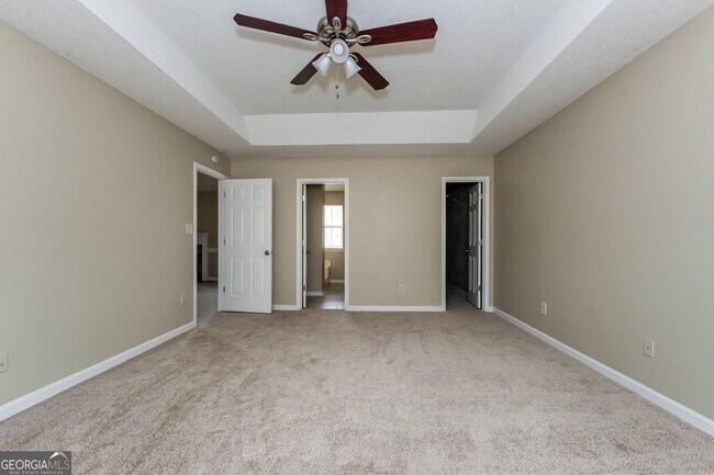 Building Photo - 205 Briarpatch Ct