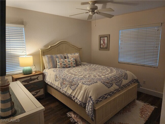 Building Photo - 220 Timber Lake Cir