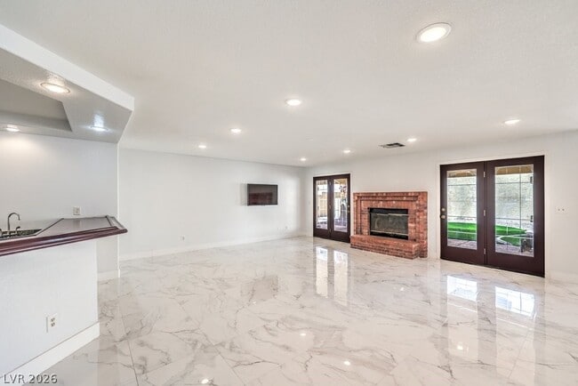 Building Photo - 3743 Lone Mesa Dr