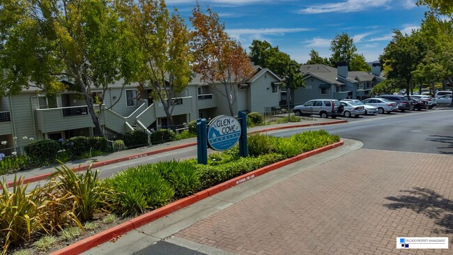 Building Photo - Glen Cove Condo along Carquinez Strait