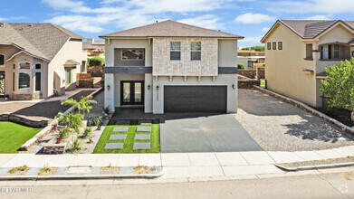 Building Photo - 12352 Stansbury Dr