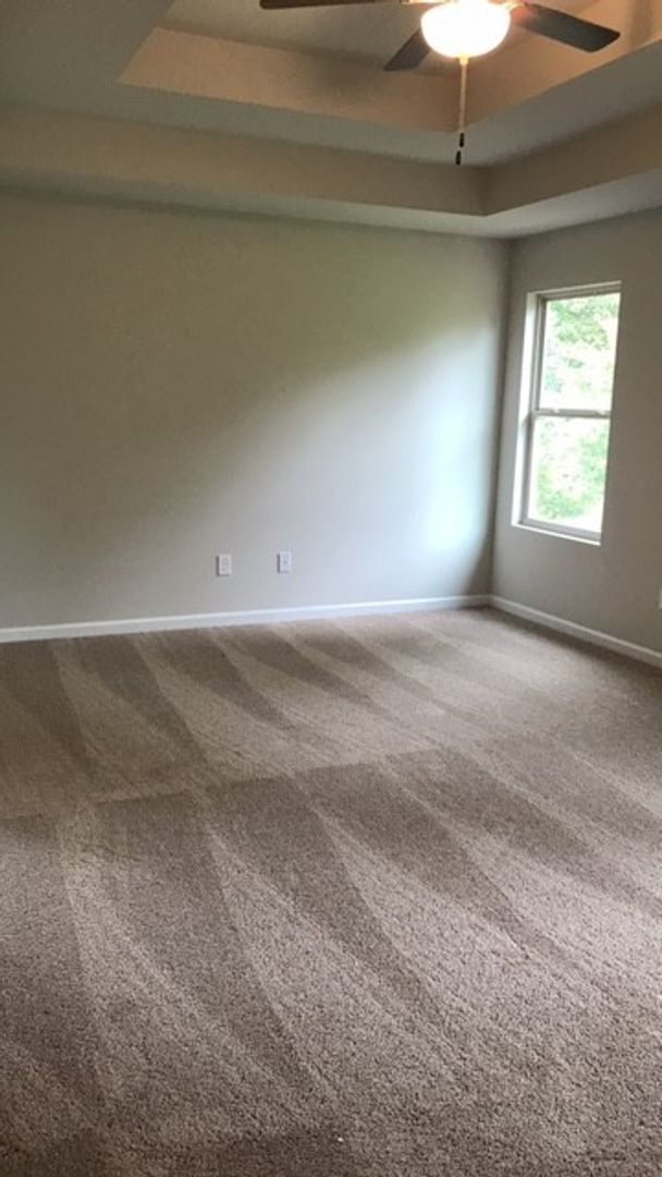 Building Photo - 4 Bedroom Single Family Home in Ellenwood ...