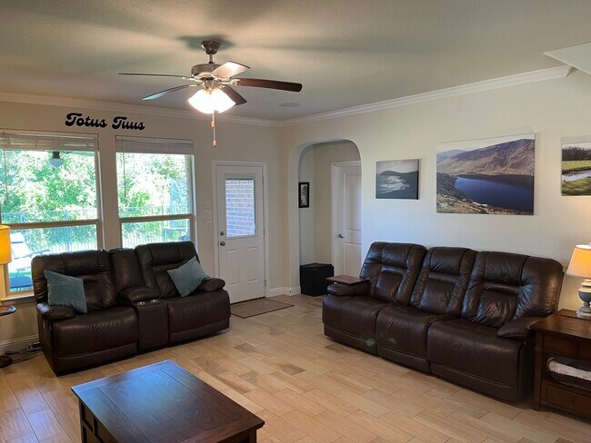 Main living room - 136 Peace Pl
