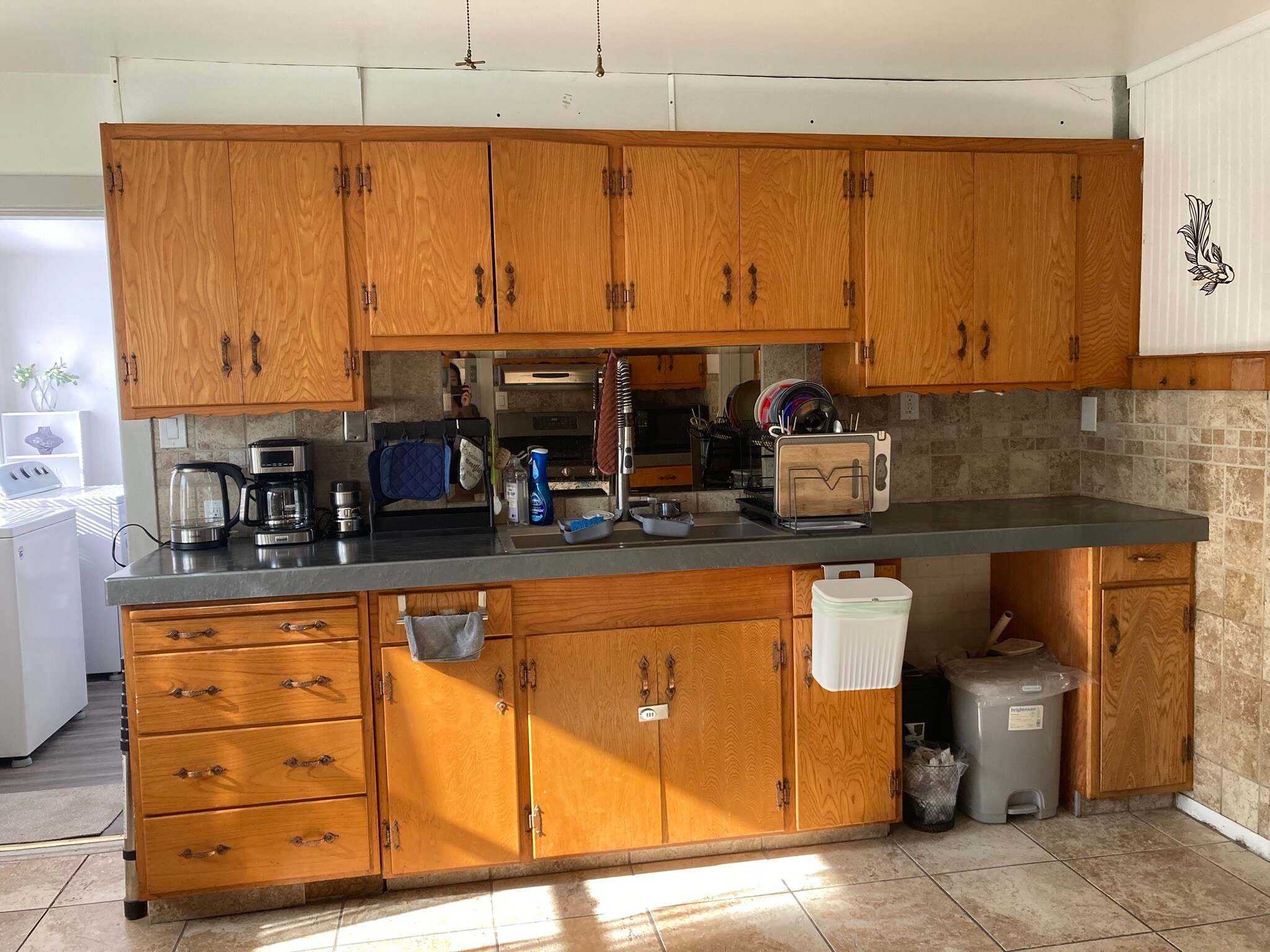 Building Photo - 3421 Belmont Ave