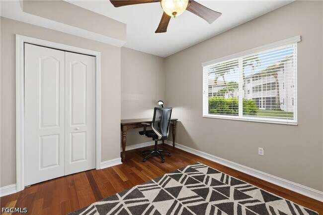 Building Photo - 7822 Great Heron Way