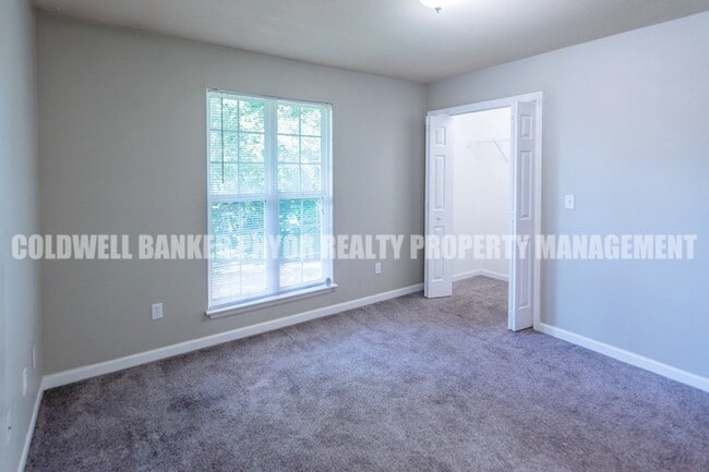 Building Photo - 505 Bruning Ln