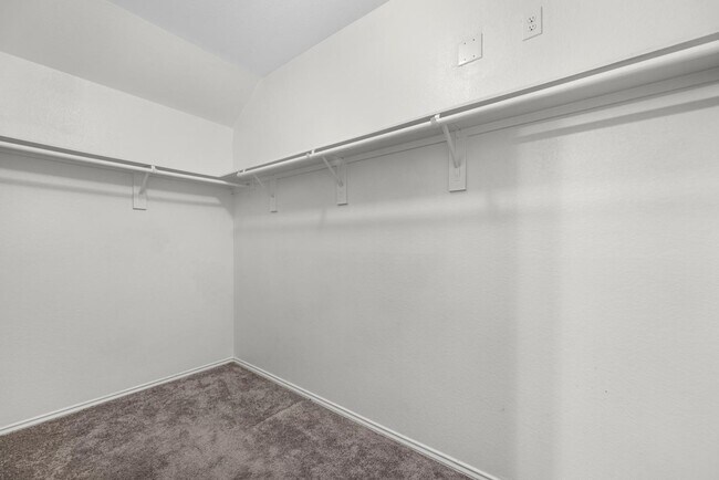 Building Photo - 18922 Cedar Moss Ct