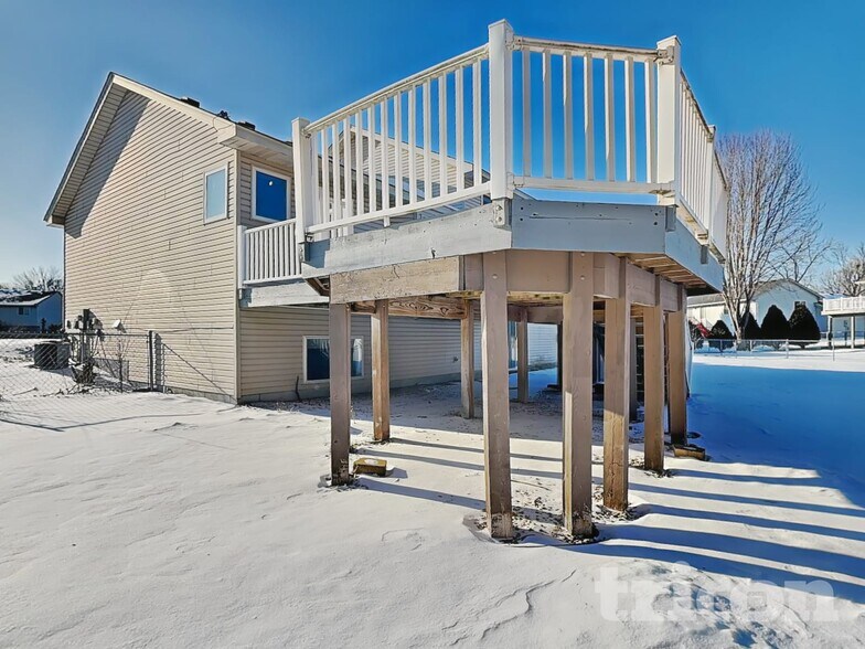 Building Photo - 2739 Zumbrota Cir NE