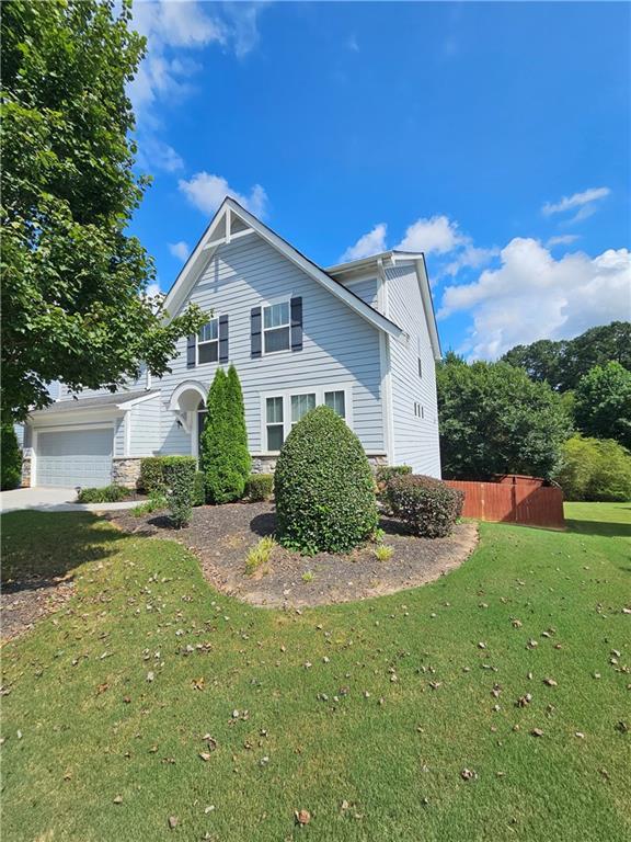 Building Photo - 3750 Thackary Dr