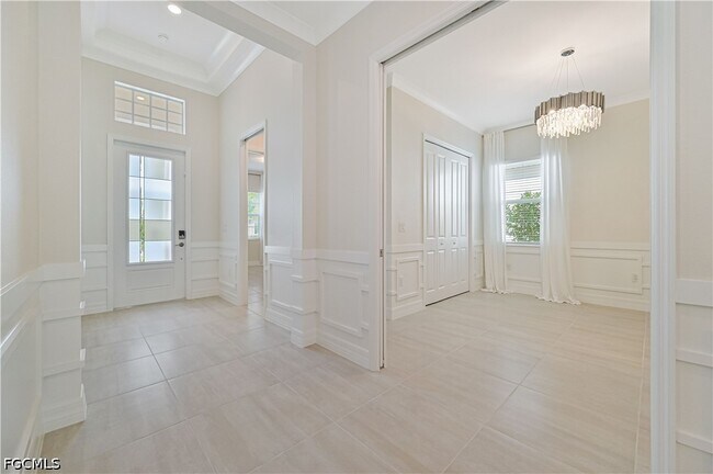 Building Photo - 13699 Blue Bay Cir