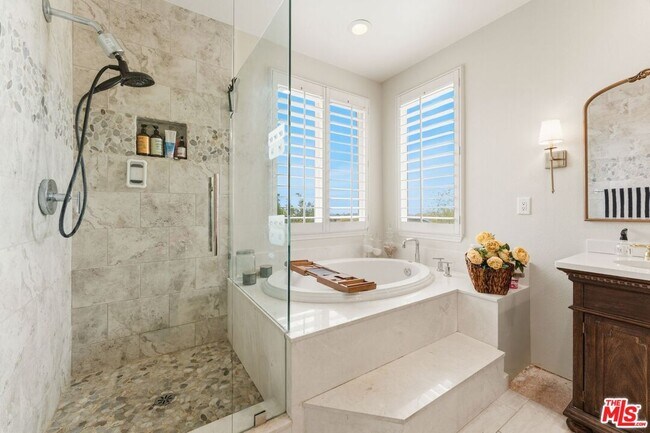 Building Photo - 11564 Apulia Ct