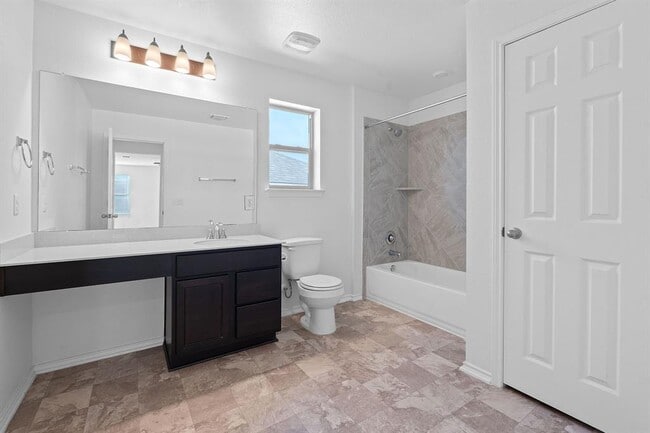 Building Photo - 4720 Pell Rd