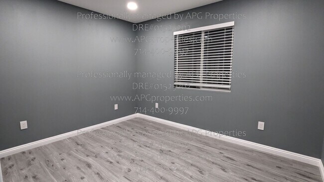 Building Photo - 7432 Franklin St