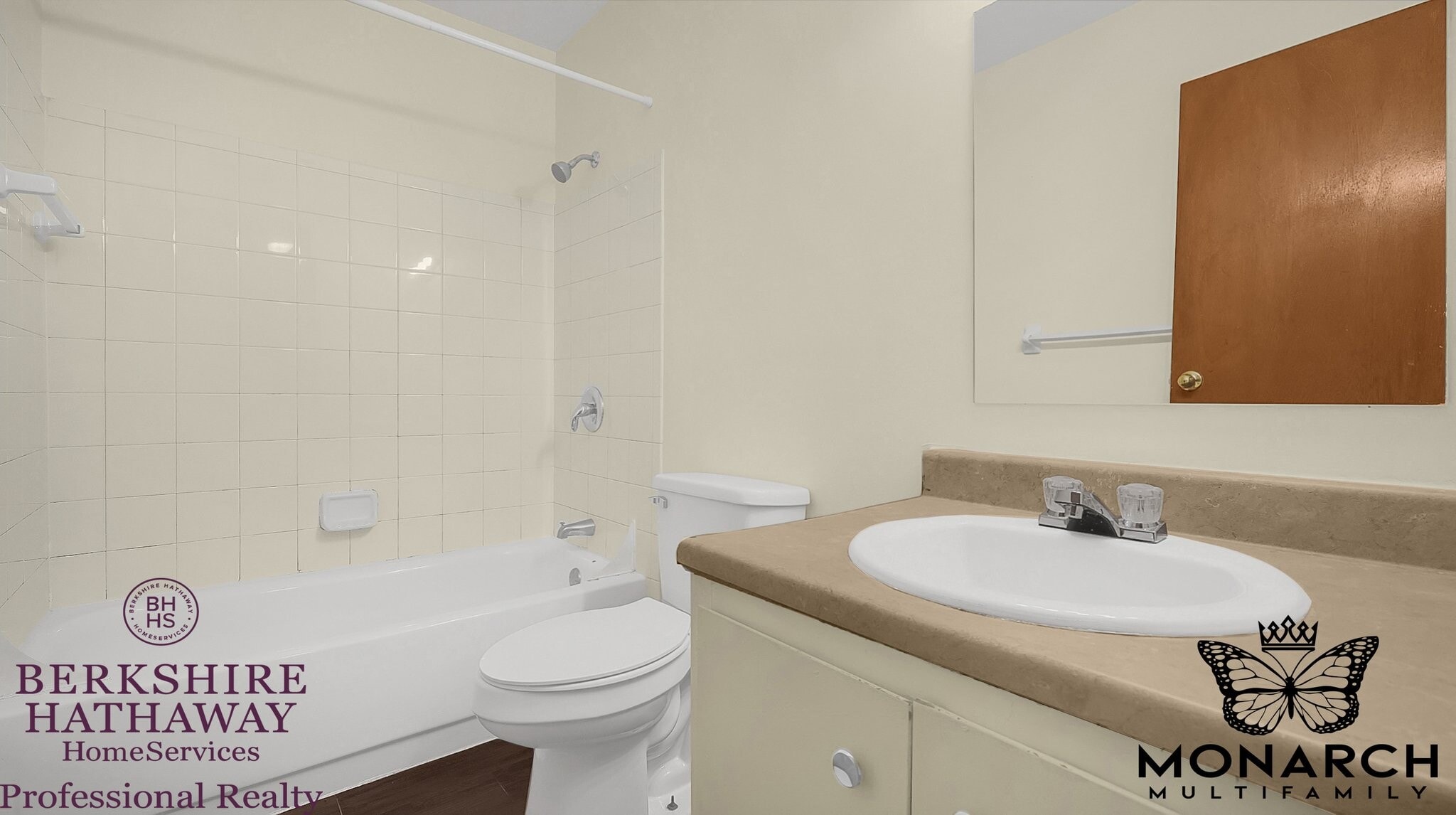 Building Photo - 3042 Sandridge Ave