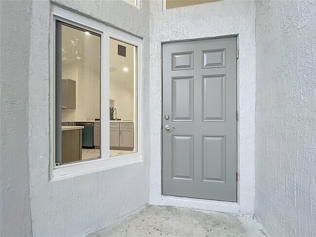 Building Photo - 11148 Pinewood Cove Ln