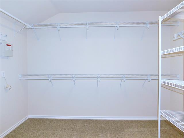 Building Photo - 6056 Brookside Dr