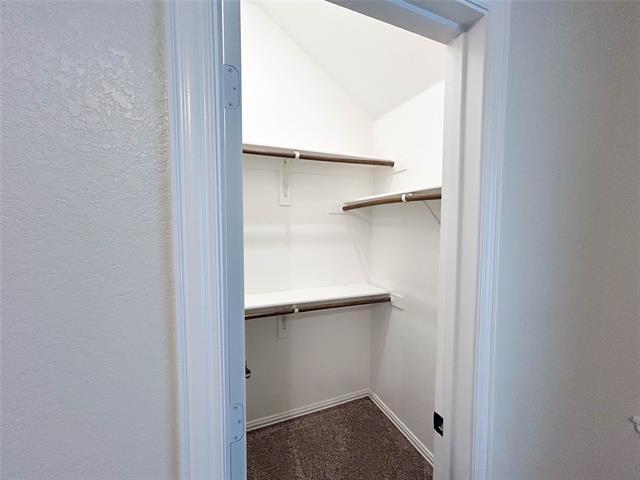 Building Photo - 1728 Storey Ln
