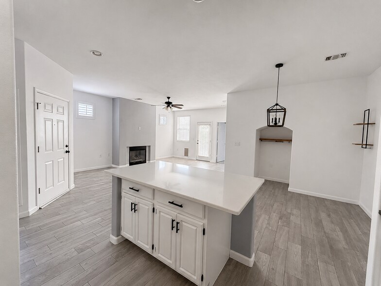 Building Photo - 3221 N 37th St