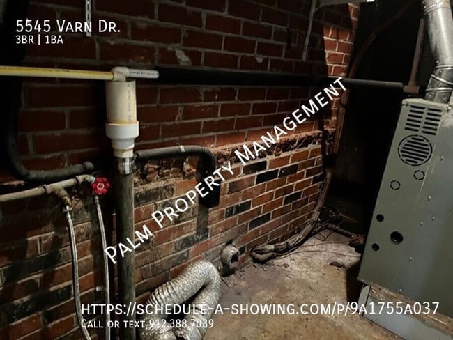 Building Photo - 5545 Varn Dr