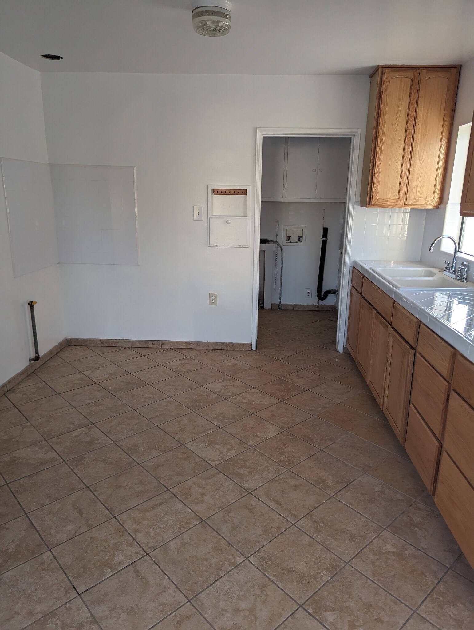 Building Photo - 7123 Lime Ave