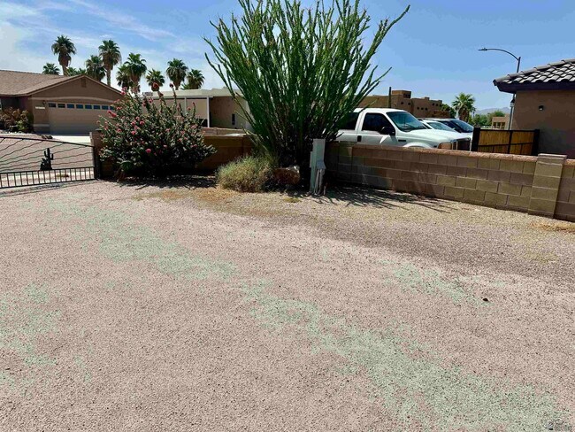 Building Photo - 28702 Canal Ave