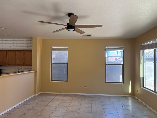 Building Photo - 4 Bedroom Gilbert Home For Rent