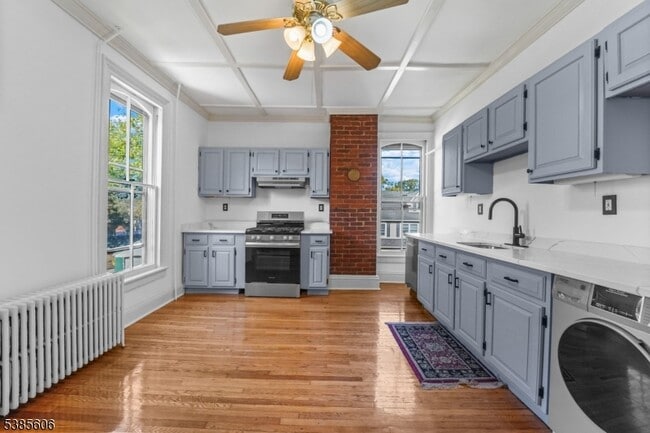 Building Photo - 810 Old York Rd