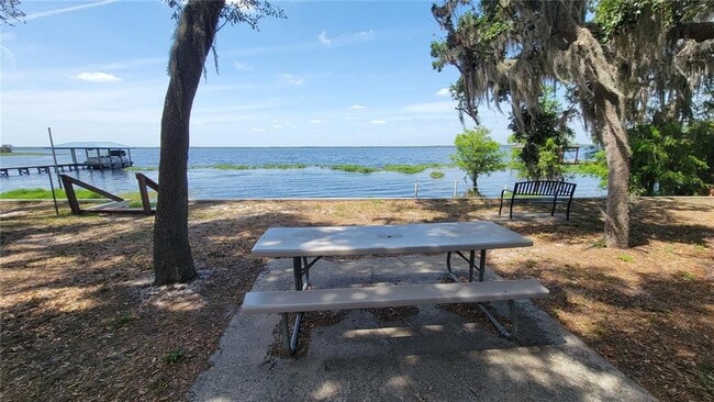 Building Photo - 10301 US-27