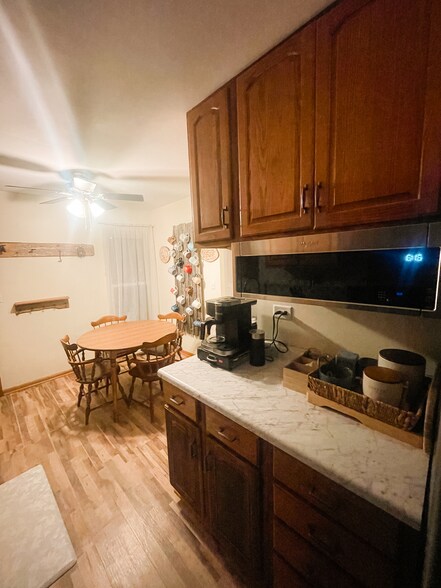 Building Photo - 2617 Oakshire Ct