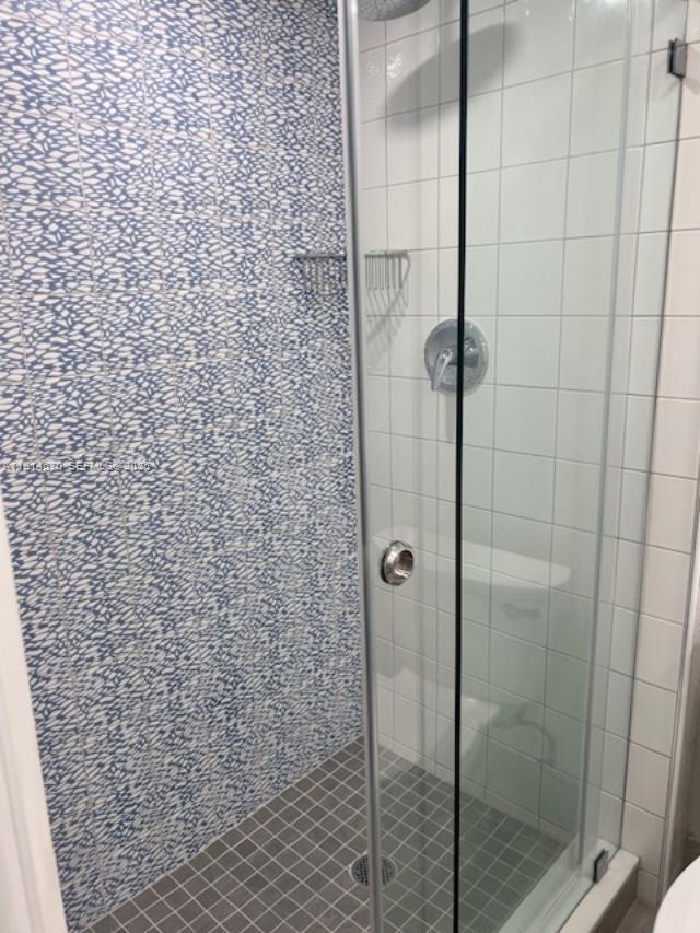 Building Photo - 250 174th St