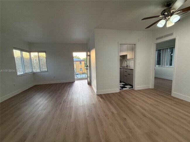 Building Photo - 2343 NW 14th St