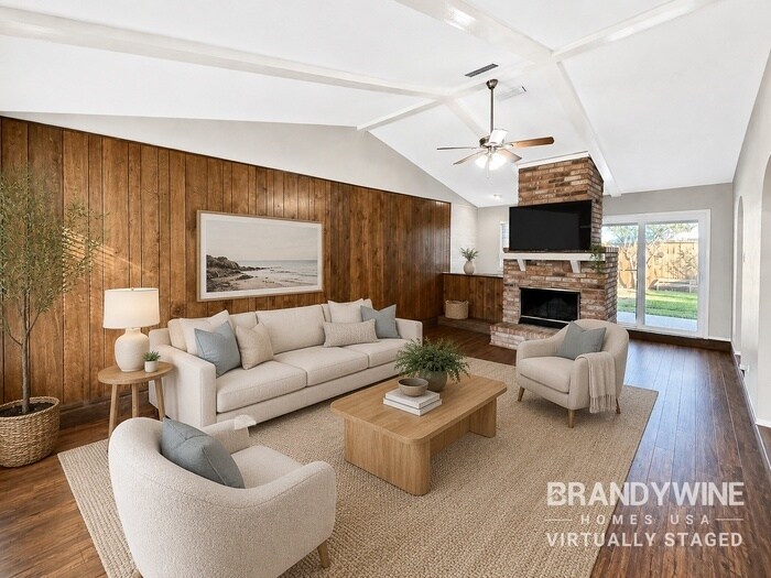 Building Photo - 3025 Jamestown Dr