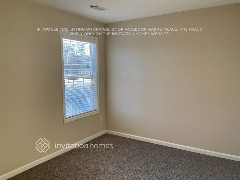 Building Photo - 3627 Rip Rap Dr